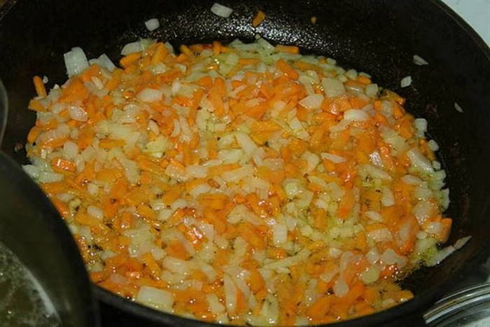 Класичний харчо зі свинини