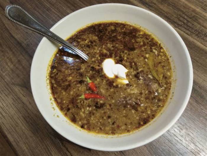 Класичний харчо зі свинини