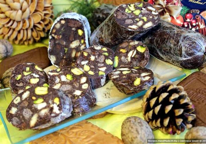 Шоколадна ковбаса з печива покроковий рецепт із фото розламати руками на маленькі фрагменти